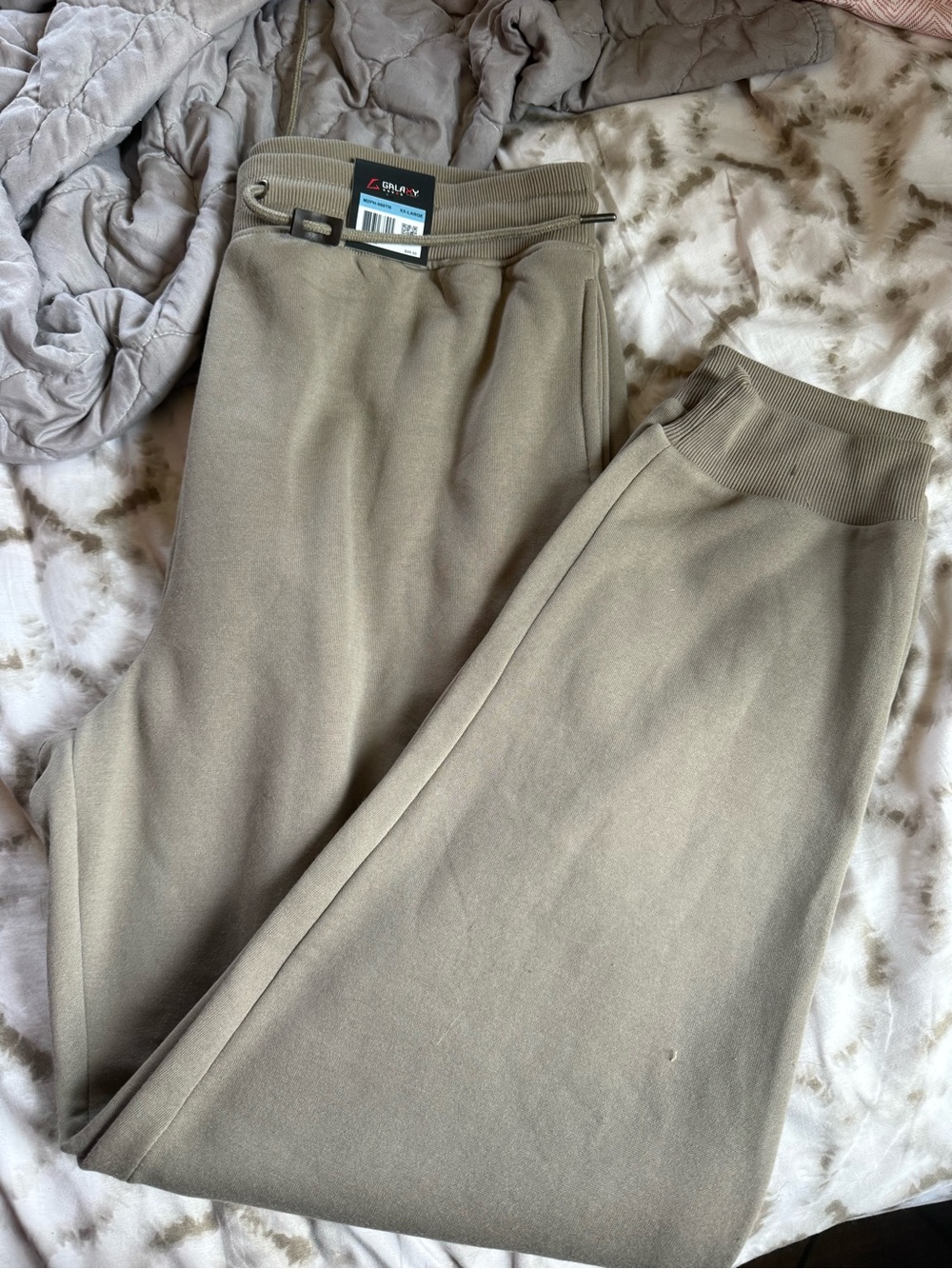 Galaxy By Harvic Men's Taupe Sweatpants Joggers